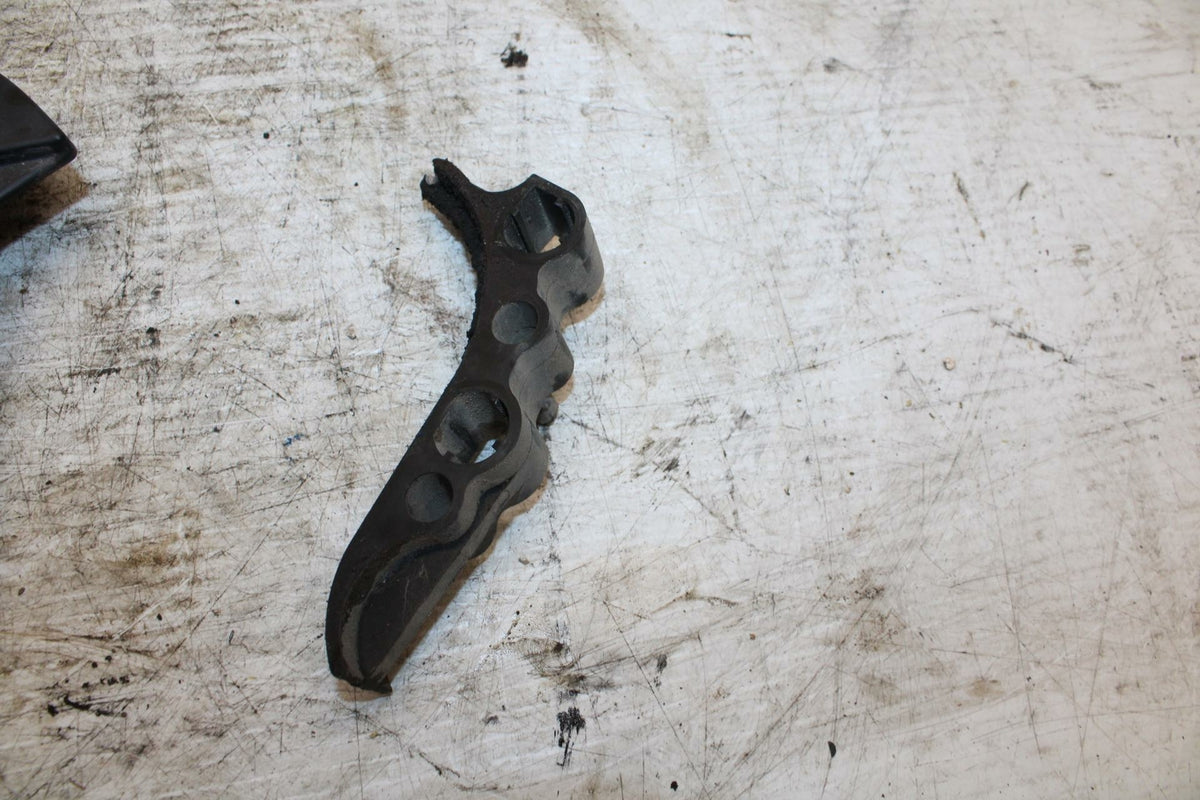 17-19 YAMAHA FZ09 ENGINE SPROCKET COVER BB310