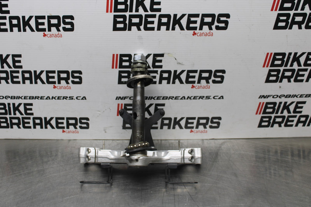 99-09 YAMAHA V STAR 1100 FRONT FORKS CLAMP LOWER TRIPLE TREE STEM BB853