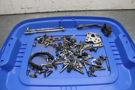 08-10 SUZUKI GSXR 600 MOUNTING BOLTS HARDWARE MOTOR SCREWS  BB721
