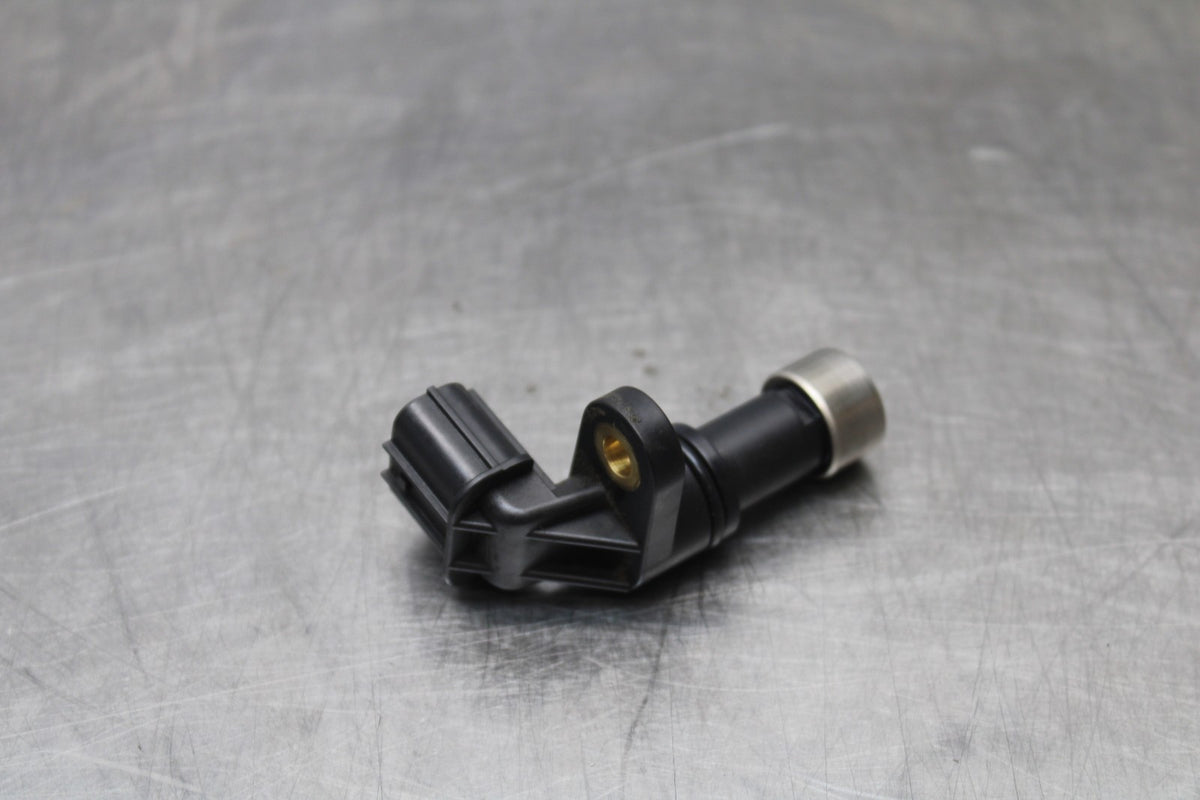 08 KAWASAKI NINJA ZX10R SPEED SPEEDOMETER SENSOR BB902