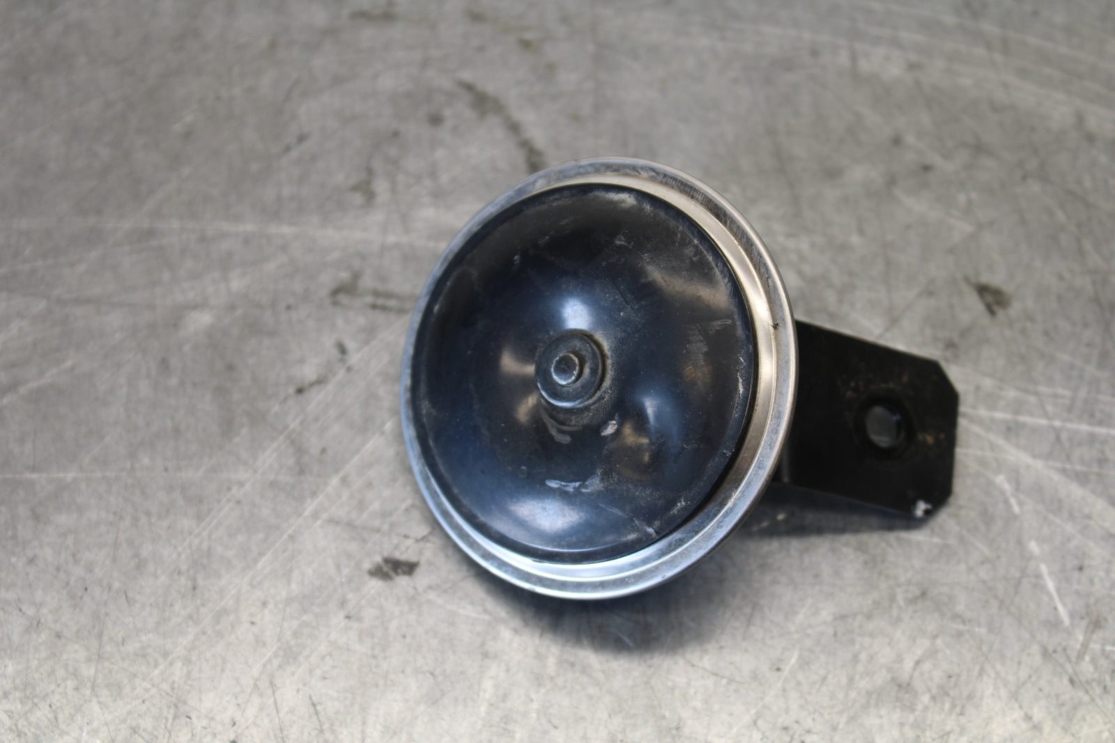 18-23 KAWASAKI NINJA 400 HORN SIGNAL  BB679