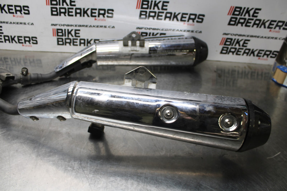 15 SUZUKI GW250F FULL EXHAUST SYSTEM HEADERS PIPE MUFFLER BB789