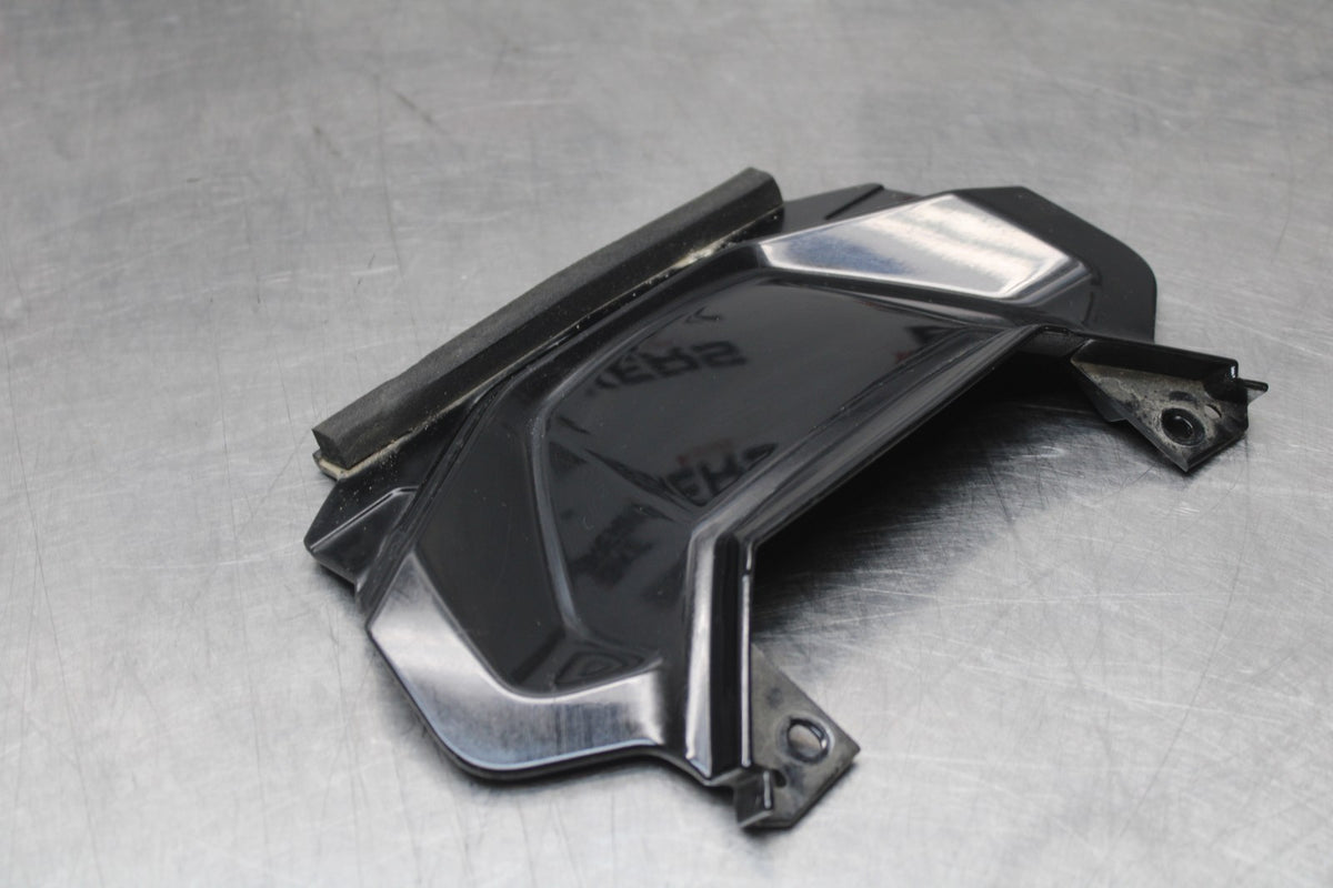 14-17 YAMAHA FZ07 CENTER REAR BACK TAIL FAIRING COVER TRIM COWL BB766