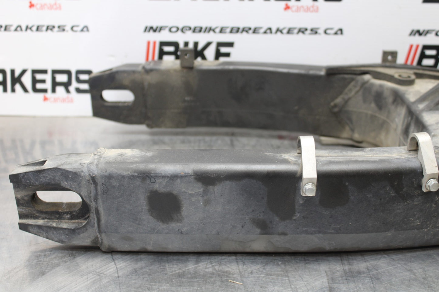 01-06 HONDA CBR600F4I REAR SWINGARM BACK SUSPENSION SWING ARM BB185