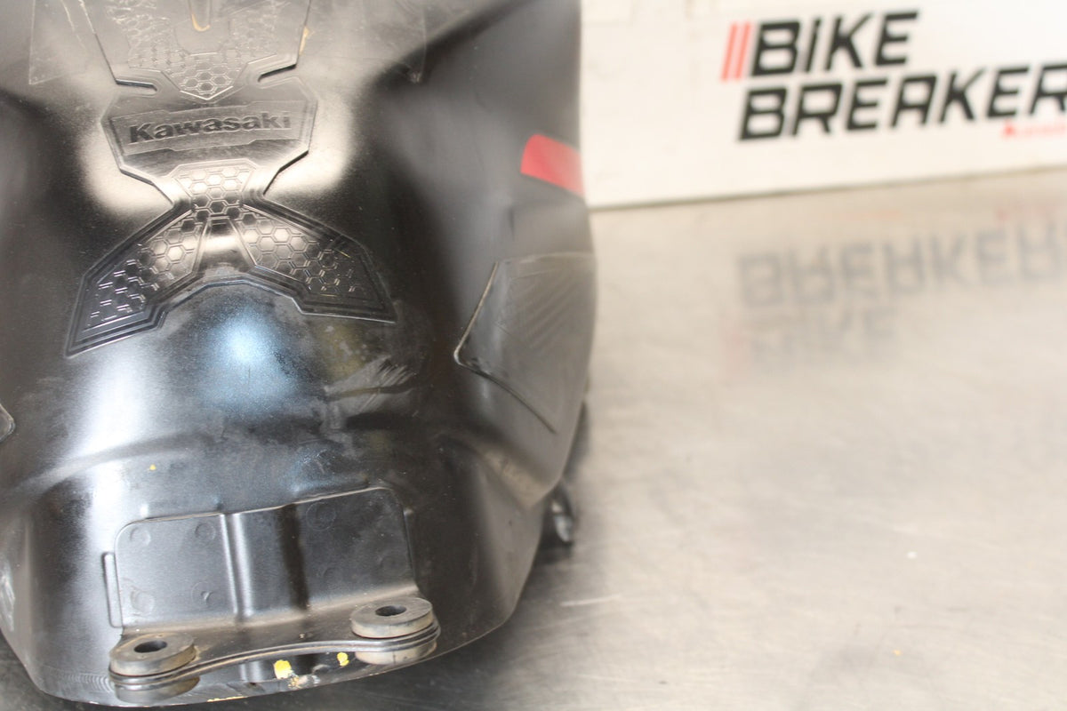 24-25 KAWASAKI NINJA 500 EX500J ABS GAS TANK FUEL CELL PETROL RESERVOIR BB934