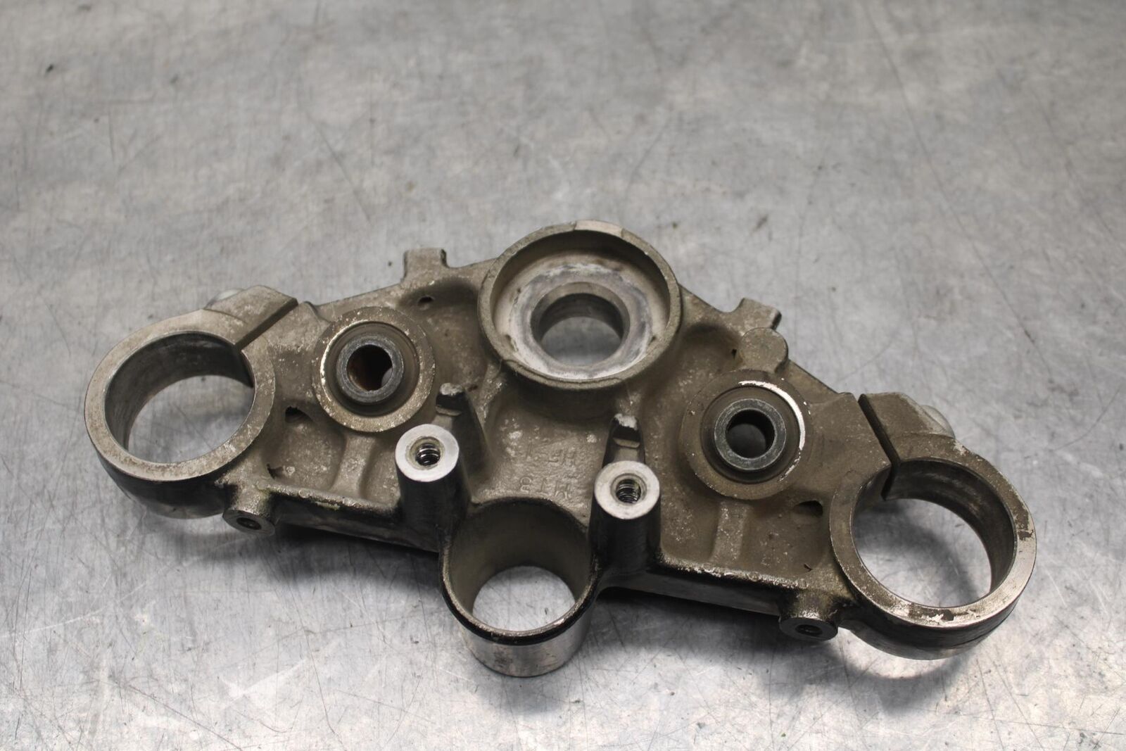 2001 Honda ST1100 FORKS UPPER TRIPLE TREE CLAMP BB89