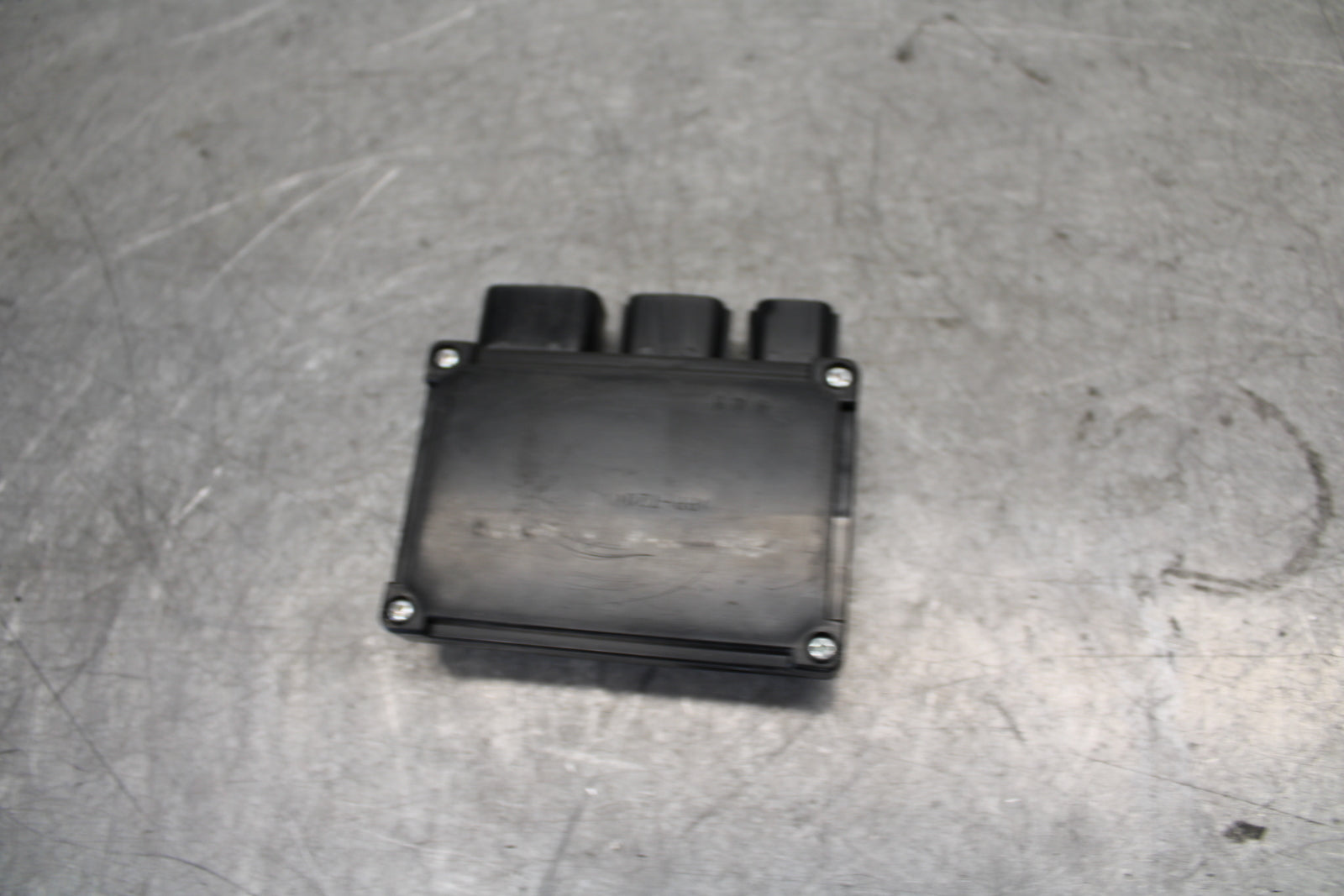 13-18 KAWASAKI NINJA ZX6R RELAY ASSEMBLY FUSE BOX BB682