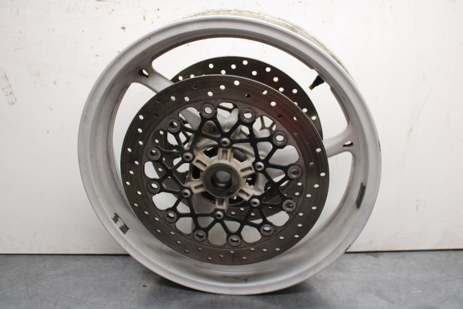 08-10 SUZUKI GSXR 600 FRONT WHEEL FRONT RIM BB753