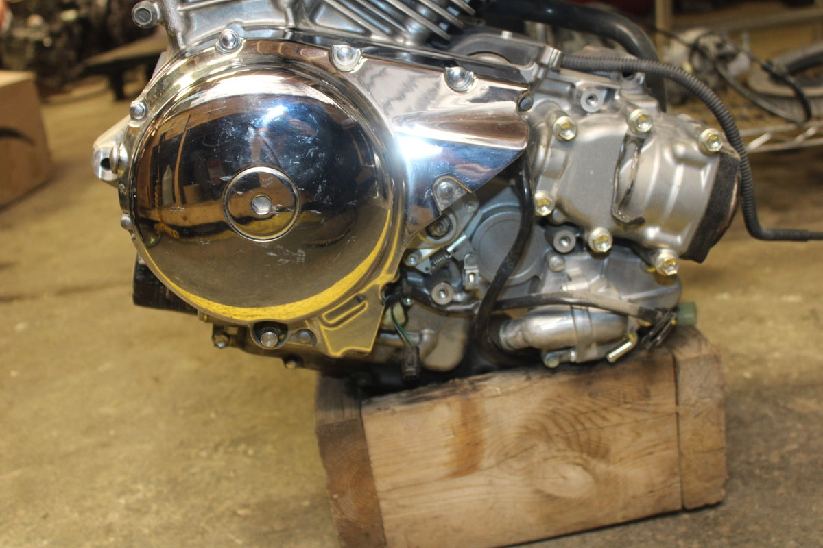 15 SUZUKI BOULEVARD C50 9376km!! ENGINE MOTOR BB775