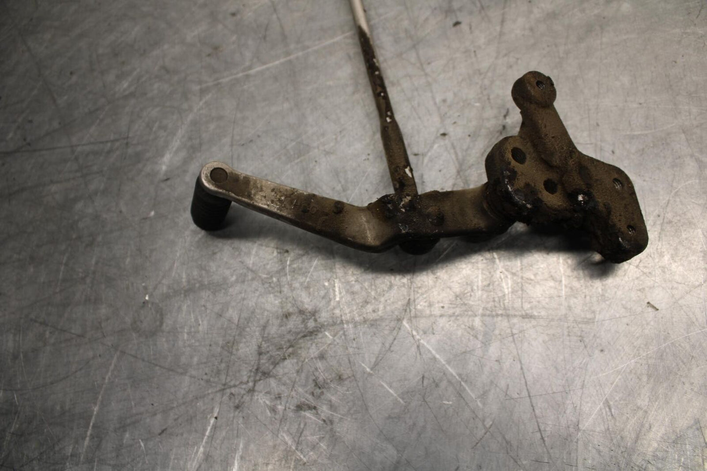 08-10 SUZUKI GSXR750 SHIFTER LINKAGE  LINK PEDAL 25525-01H00 25600-01H01 bb476