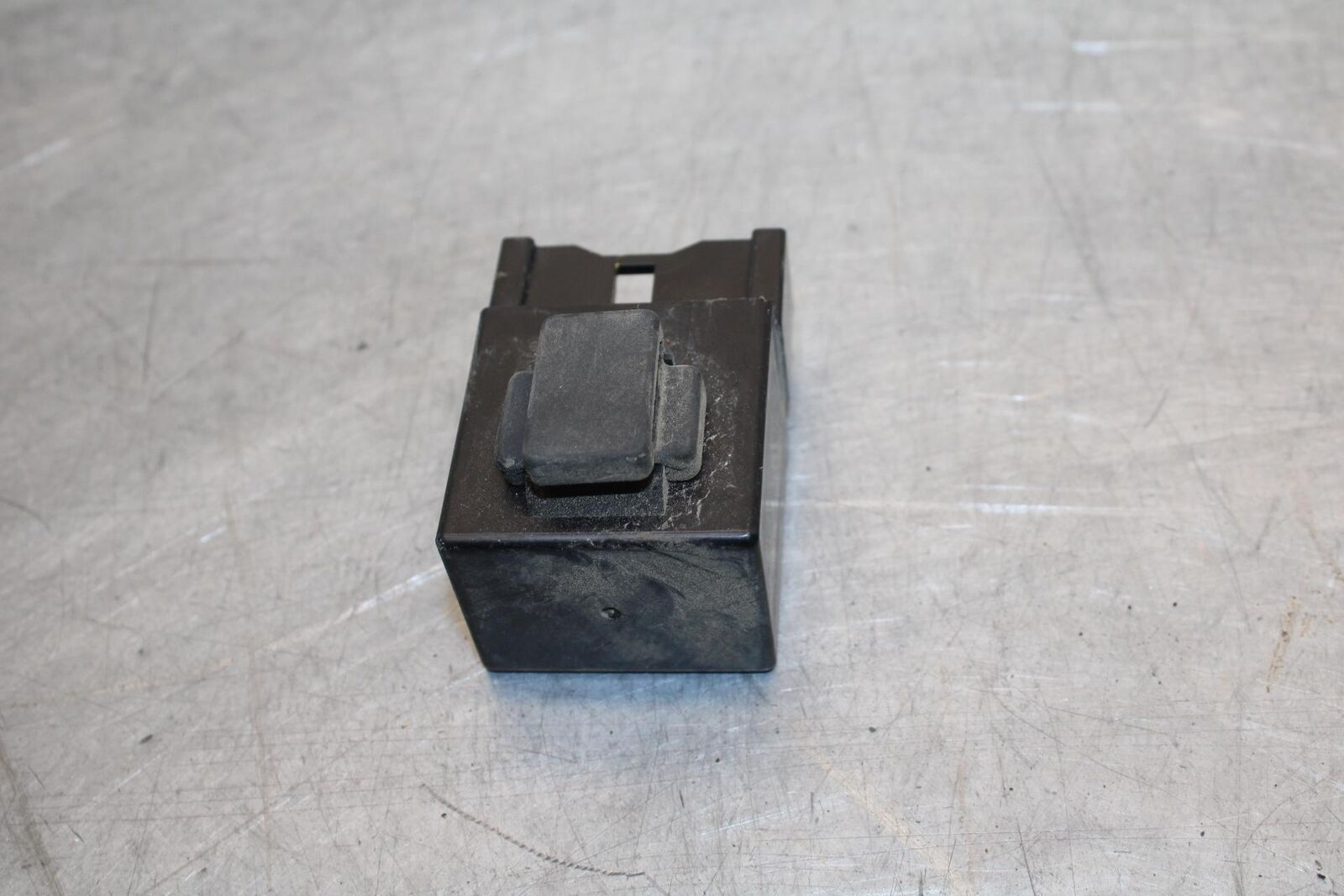 2012 Yamaha FZ8 RELAY FUEL PUMP BB550