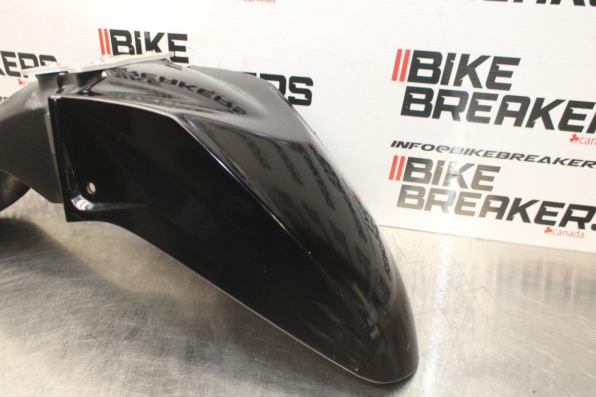 15 SUZUKI GW250F FRONT WHEEL FENDER COWL FAIRING BB789