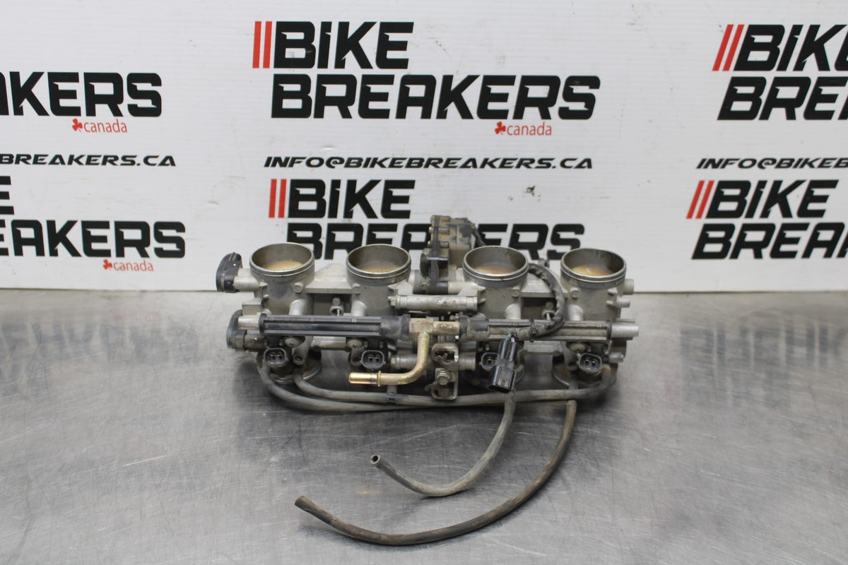06 KAWASAKI Z750 MAIN FUEL INJECTORS / THROTTLE BODIES BB837