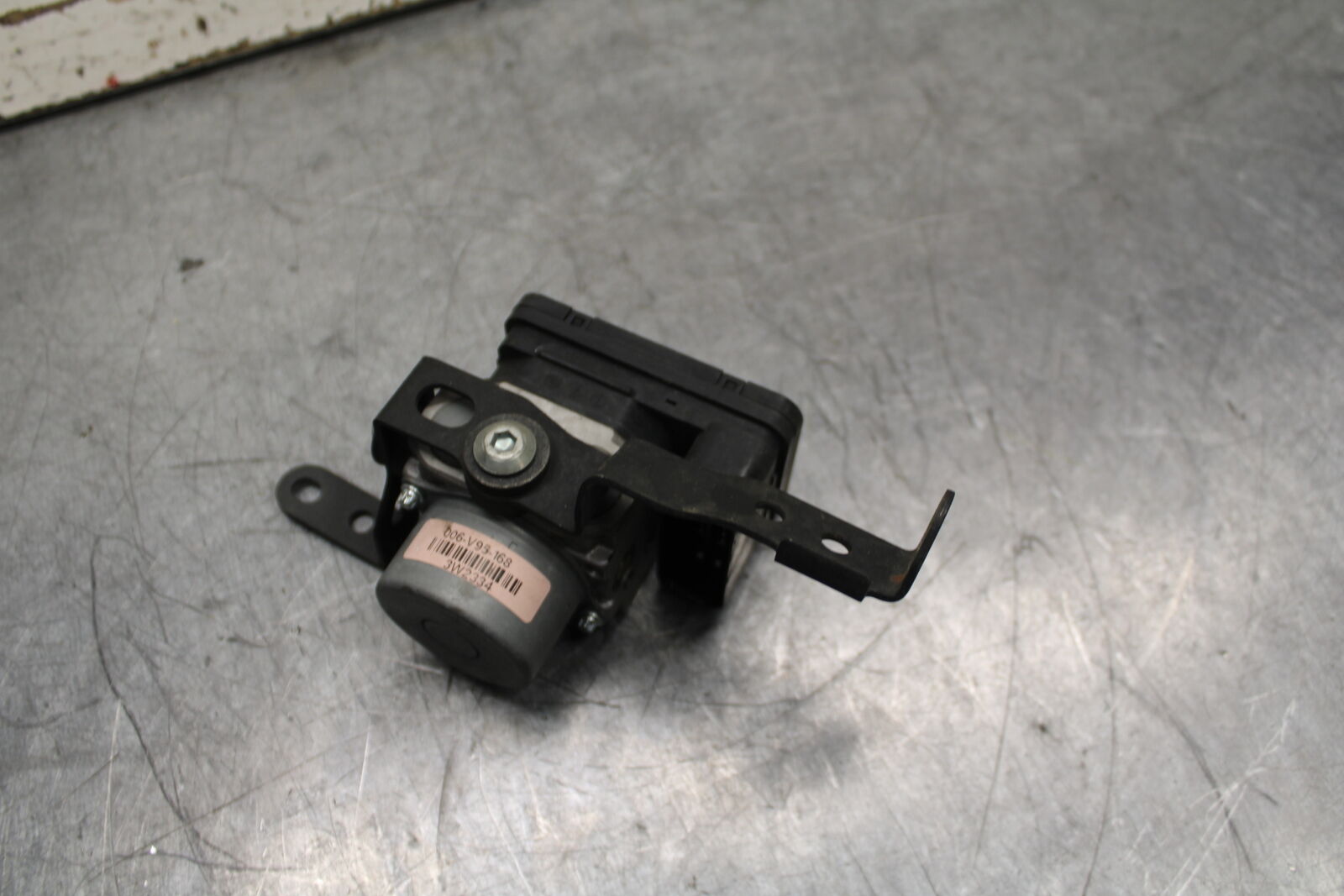 19-22 KAWASAKI Z400 ABS PUMP UNIT MODULE BB738