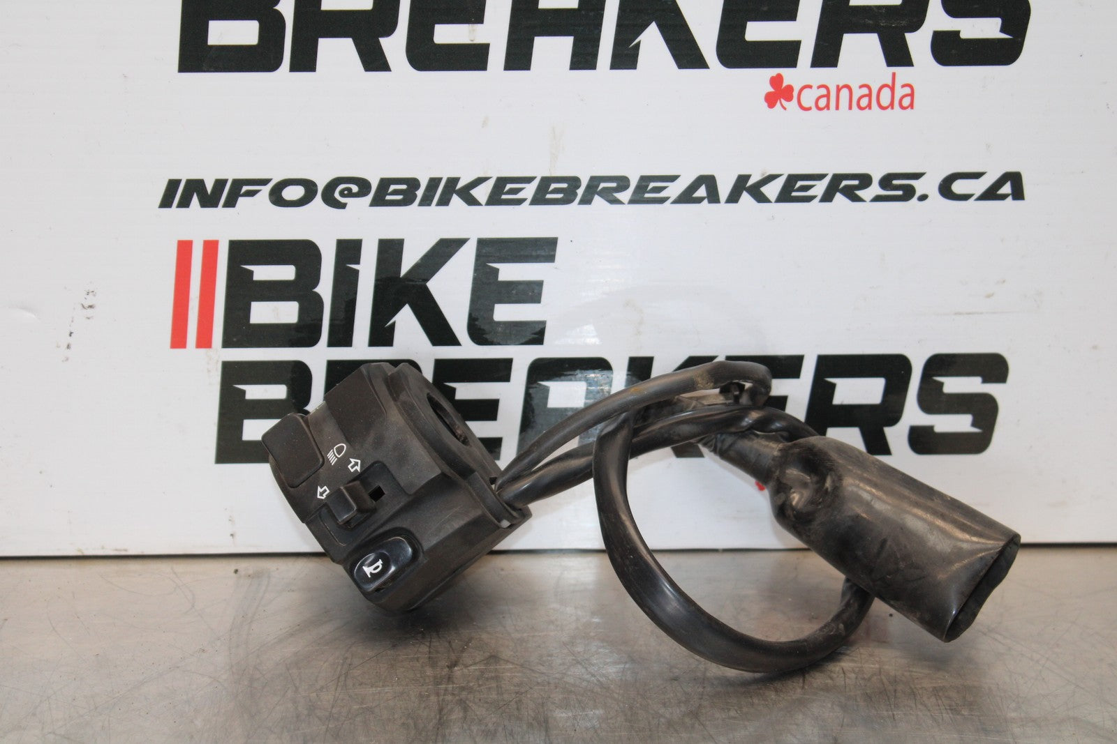 18-23 KAWASAKI NINJA 400 EX400 ABS LEFT CLIP ON HANDLE HORN SIGNALS SWITCH BB177