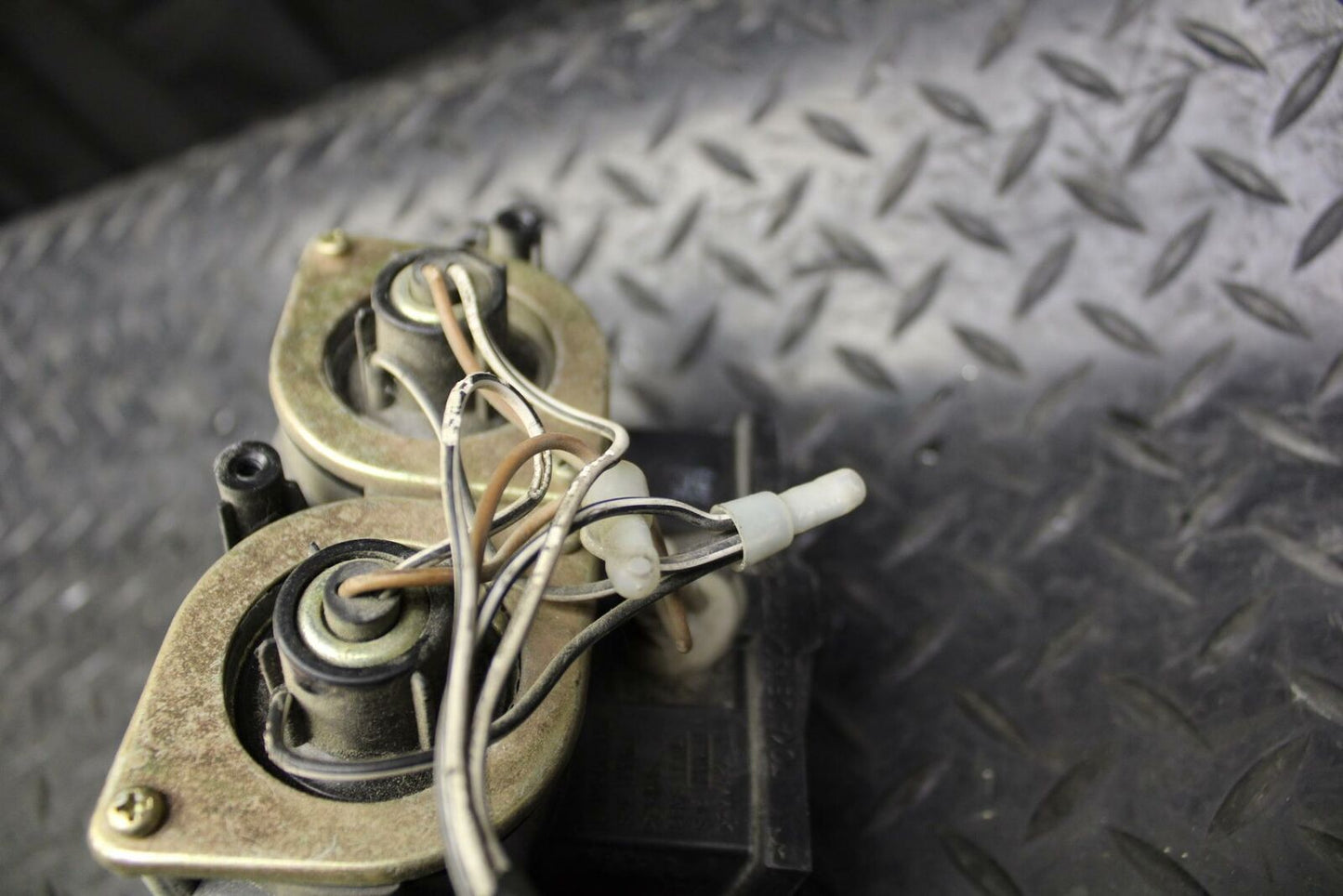 05-06 SUZUKI KATANA 750 GSX750F REAR TAIL TAILLIGHT BACK BRAKE LIGHT bb166