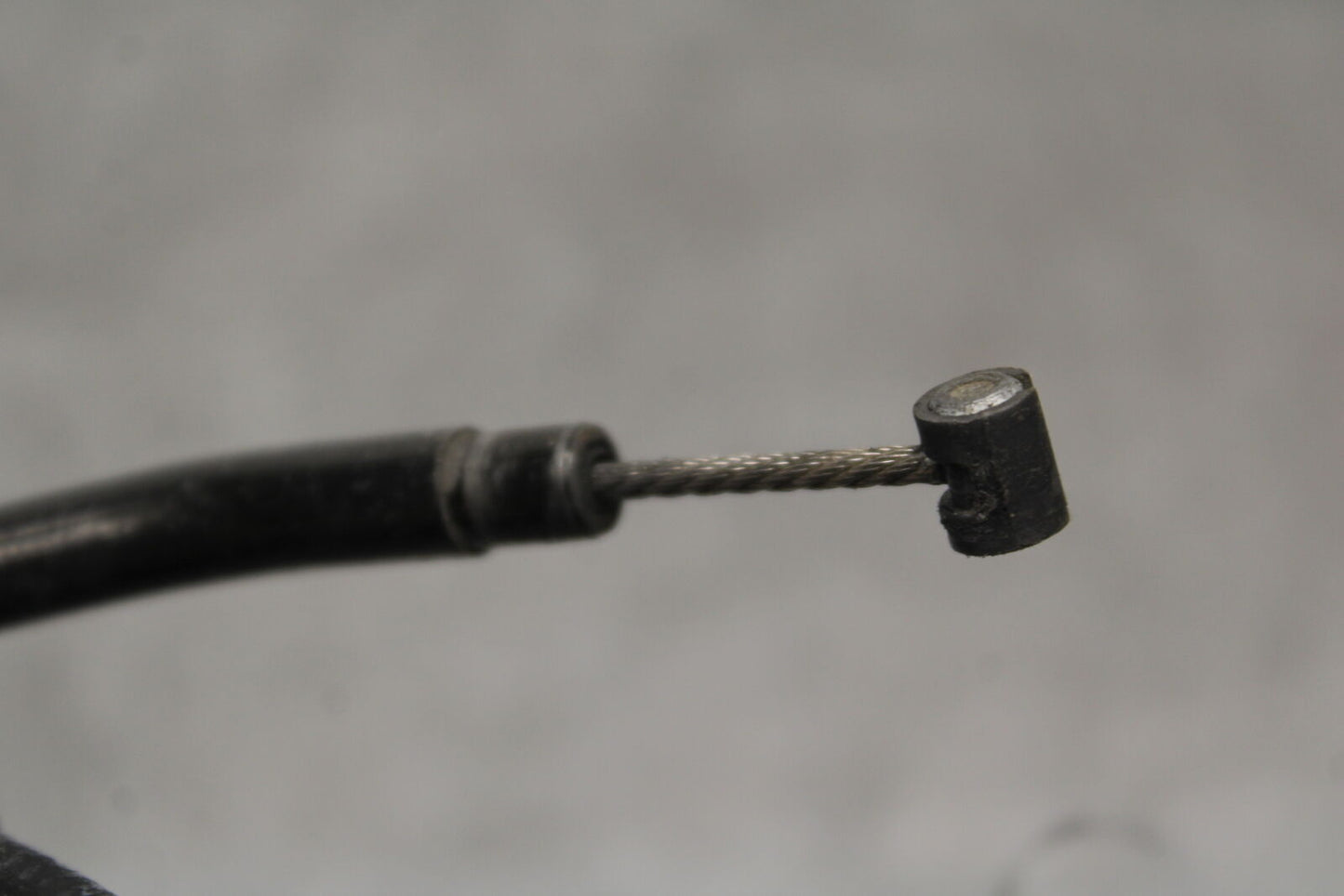 05-06 SUZUKI GSXR1000 CLUTCH CABLE LINE 58200-41G00 BB677