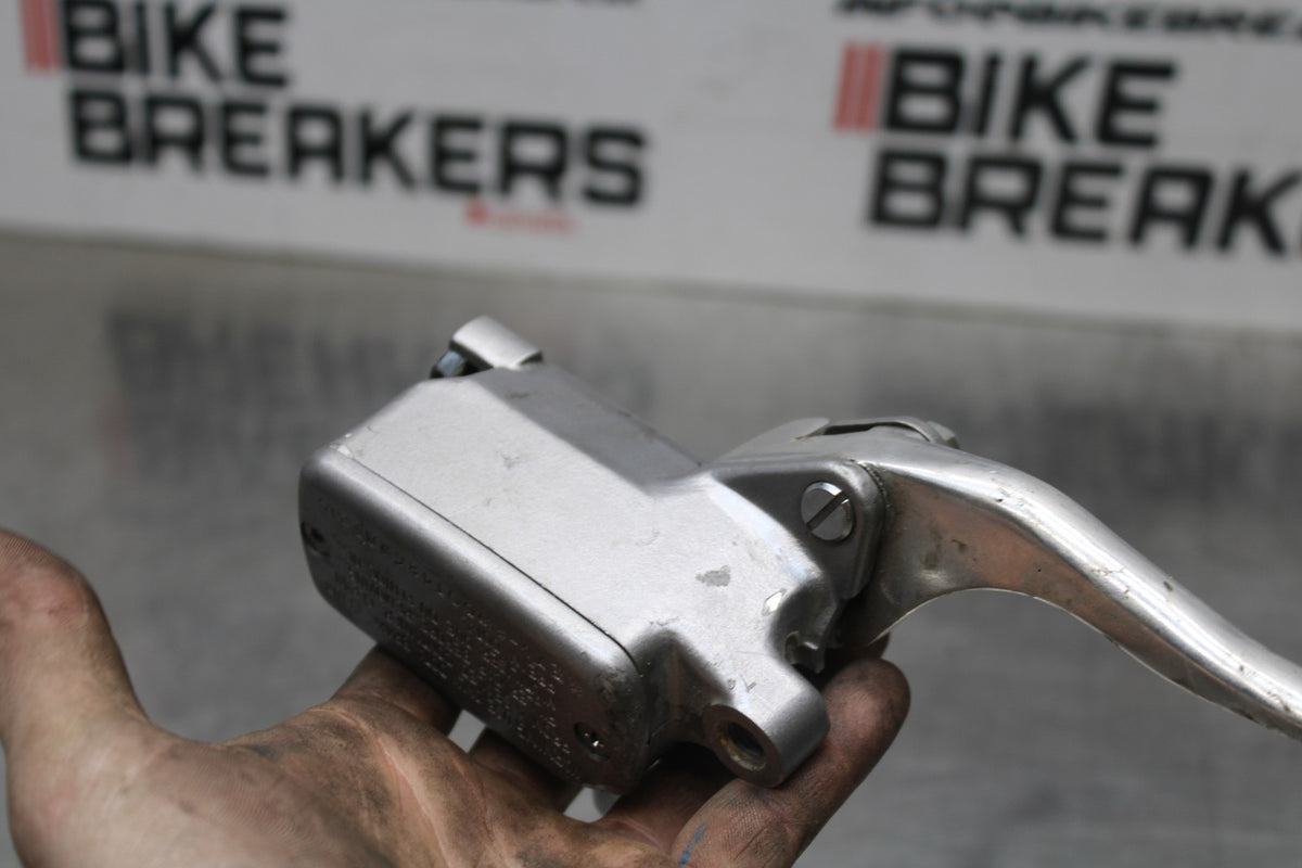 07 HONDA VTX1300R FRONT BRAKE MASTER CYLINDER BB825