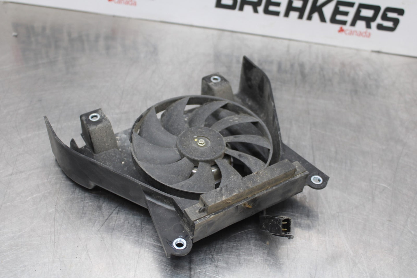 13-17 KAWASAKI NINJA 300 EX300 ABS ENGINE RADIATOR COOLING FAN BB187