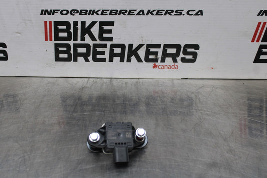 22 KAWASAKI NINJA 1000SX TIP OVER BANK ANGLE CRASH SENSOR SWITCH  BB780