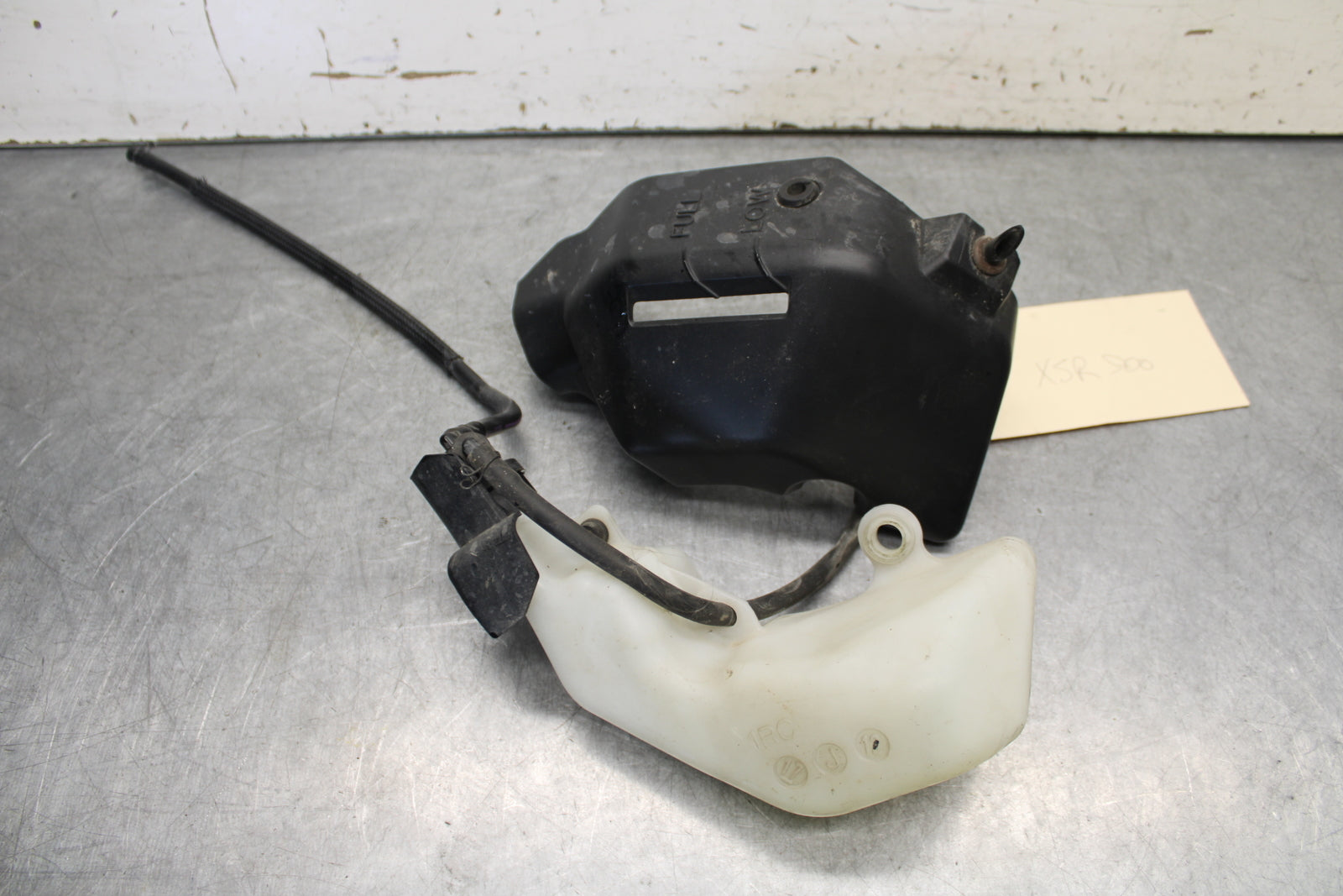 16-21 YAMAHA XSR900 COOLANT WATER TANK RESERVOIR BOTTLE BB362