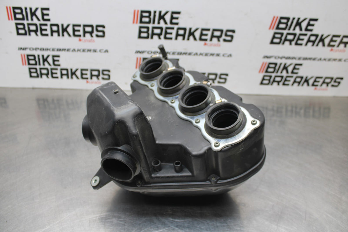 05 YAMAHA YZF R6 AIRBOX AIR INTAKE FILTER BOX BB814