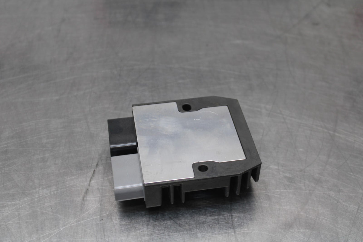 16 DUCATI 959 PANIGALE RECTIFIER VOLTAGE REGULATOR BB912
