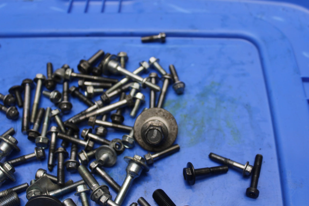 08-09 HONDA CBR1000RR ENGINE MOUNTING BOLTS HARDWARE MOTOR SCREWS BB128
