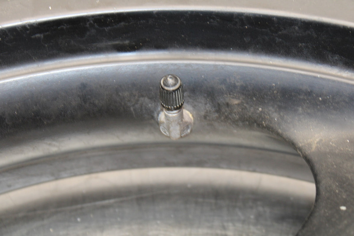 02 DUCATI MONSTER 620 FRONT WHEEL BB851