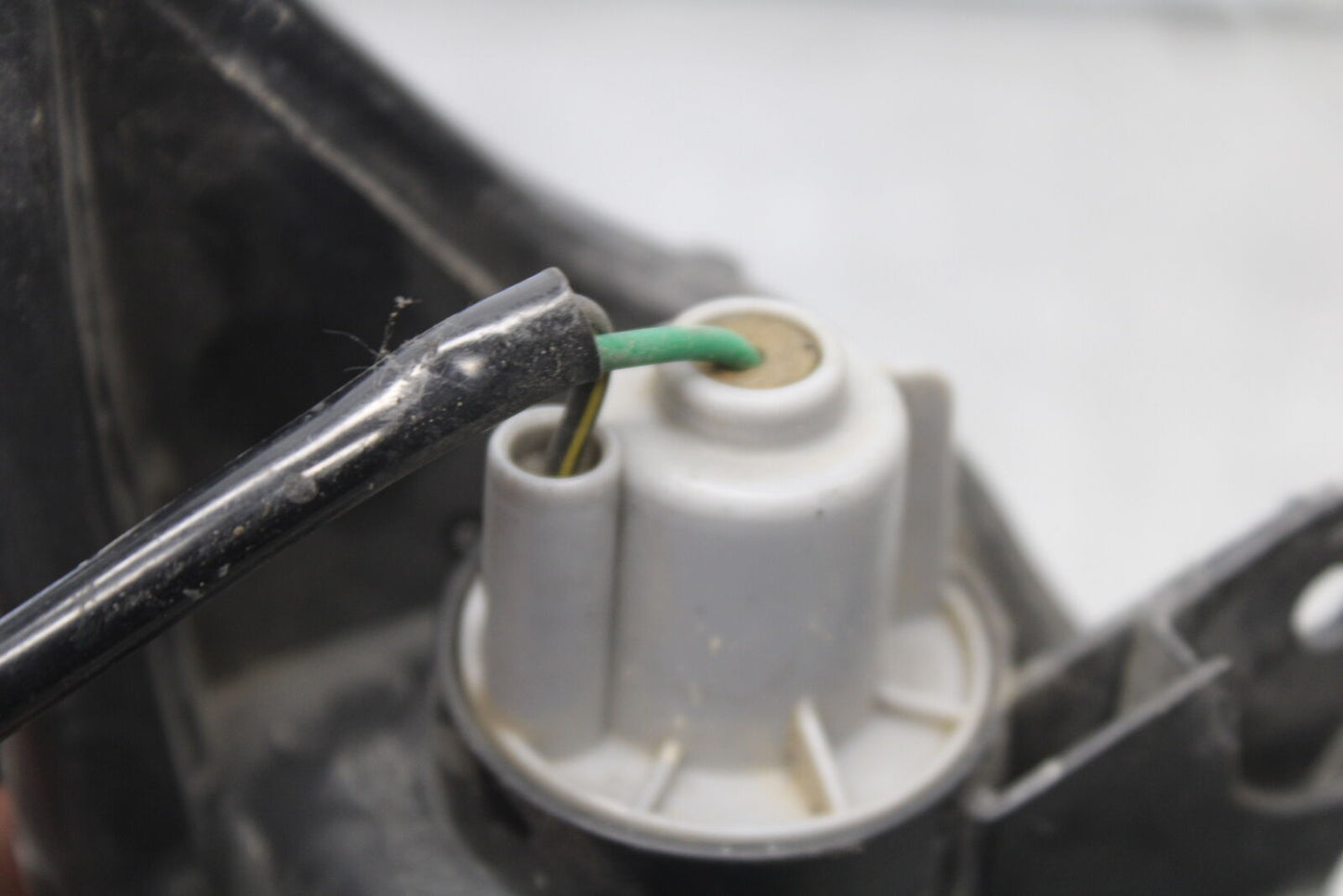 09-12 KAWASAKI NINJA ZX6R ZX600R RIGHT FRONT TURN SIGNAL LIGHT INDICATOR BB656