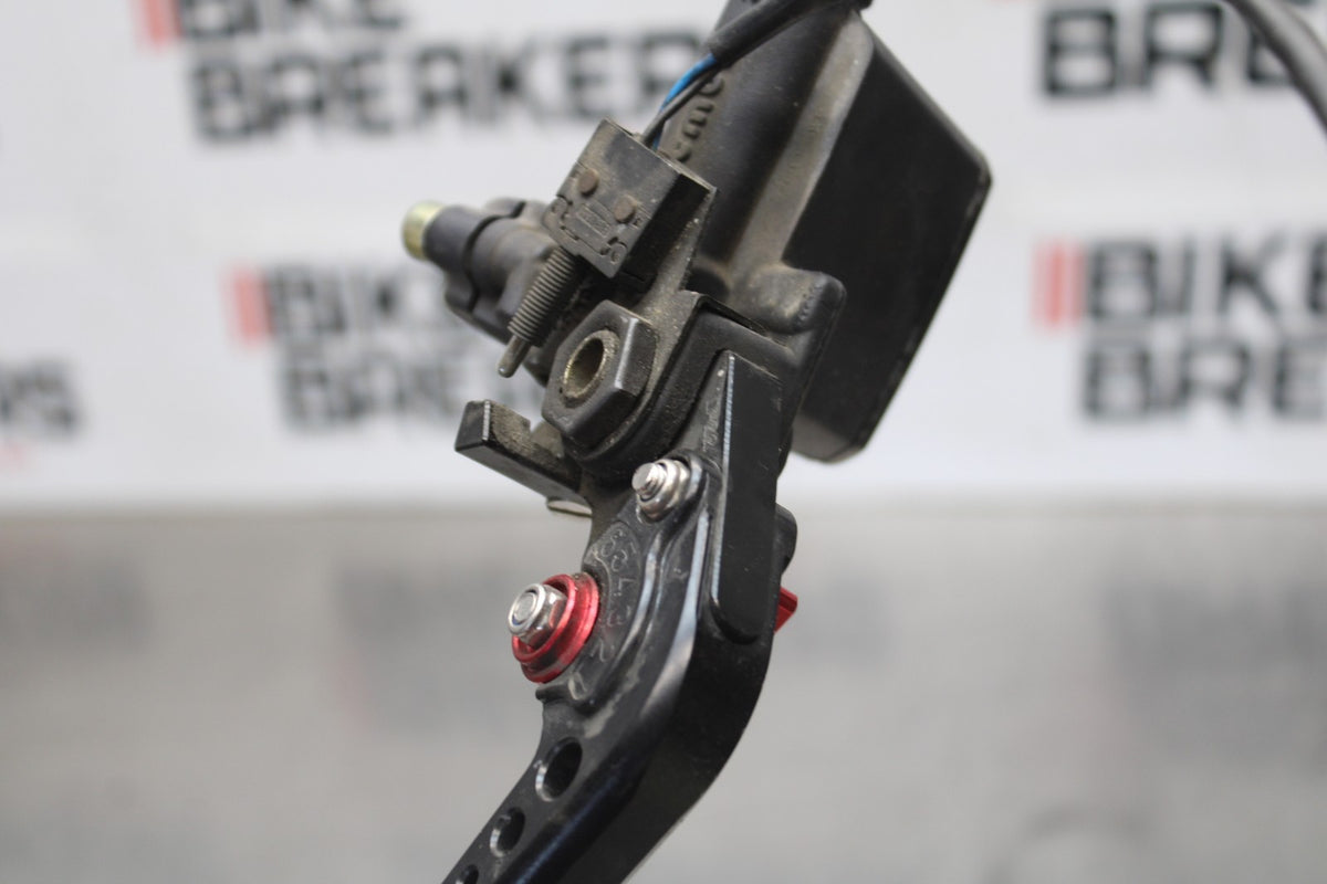 05 DUCATI SUPERSPORT 800 HYDRAULIC CLUTCH MASTER CYLINDER  BB913
