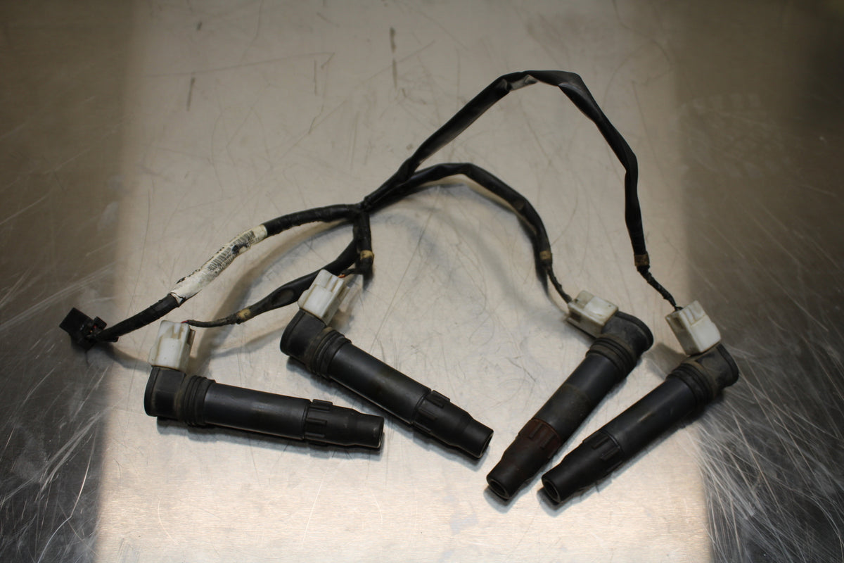 05-06 HONDA CBR600RR IGNITION COILS COIL SPARK PLUG CAPS BB399