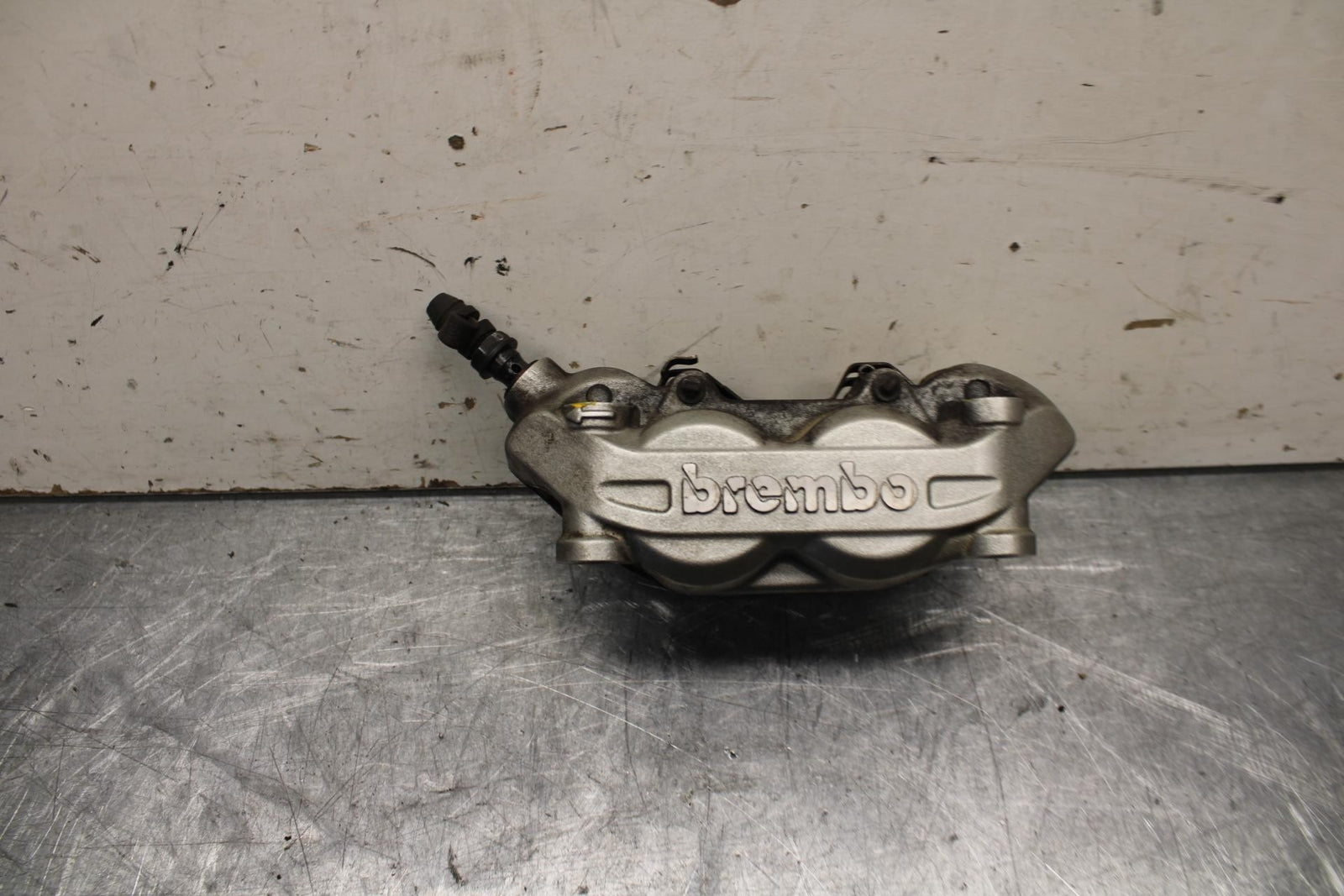 16-18 KTM 690 DUKE  FRONT BRAKE CALIPER BB631