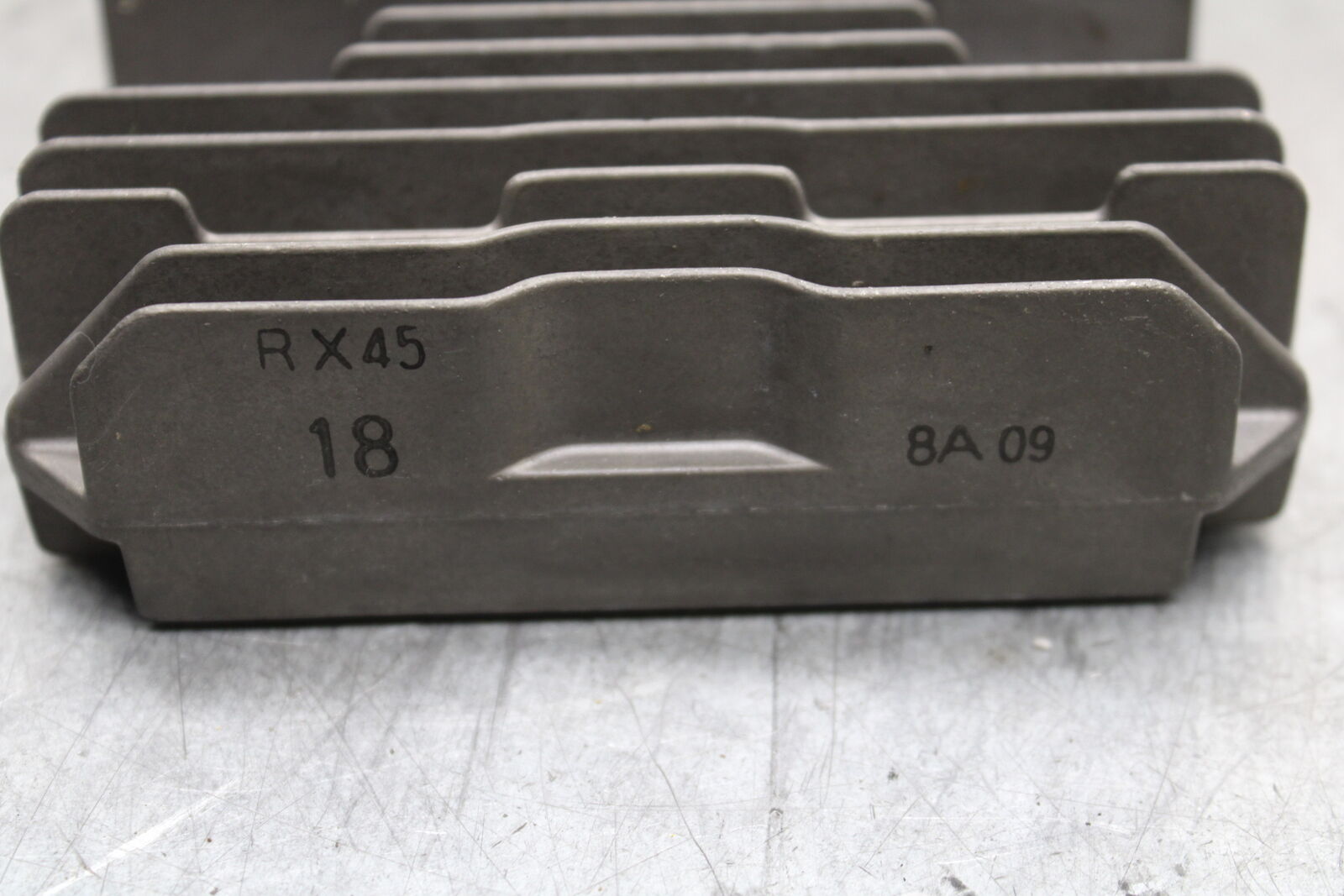 13-18 KAWASAKI NINJA ZX6R RECTIFIER VOLTAGE REGULATOR 21066-0730 BB666