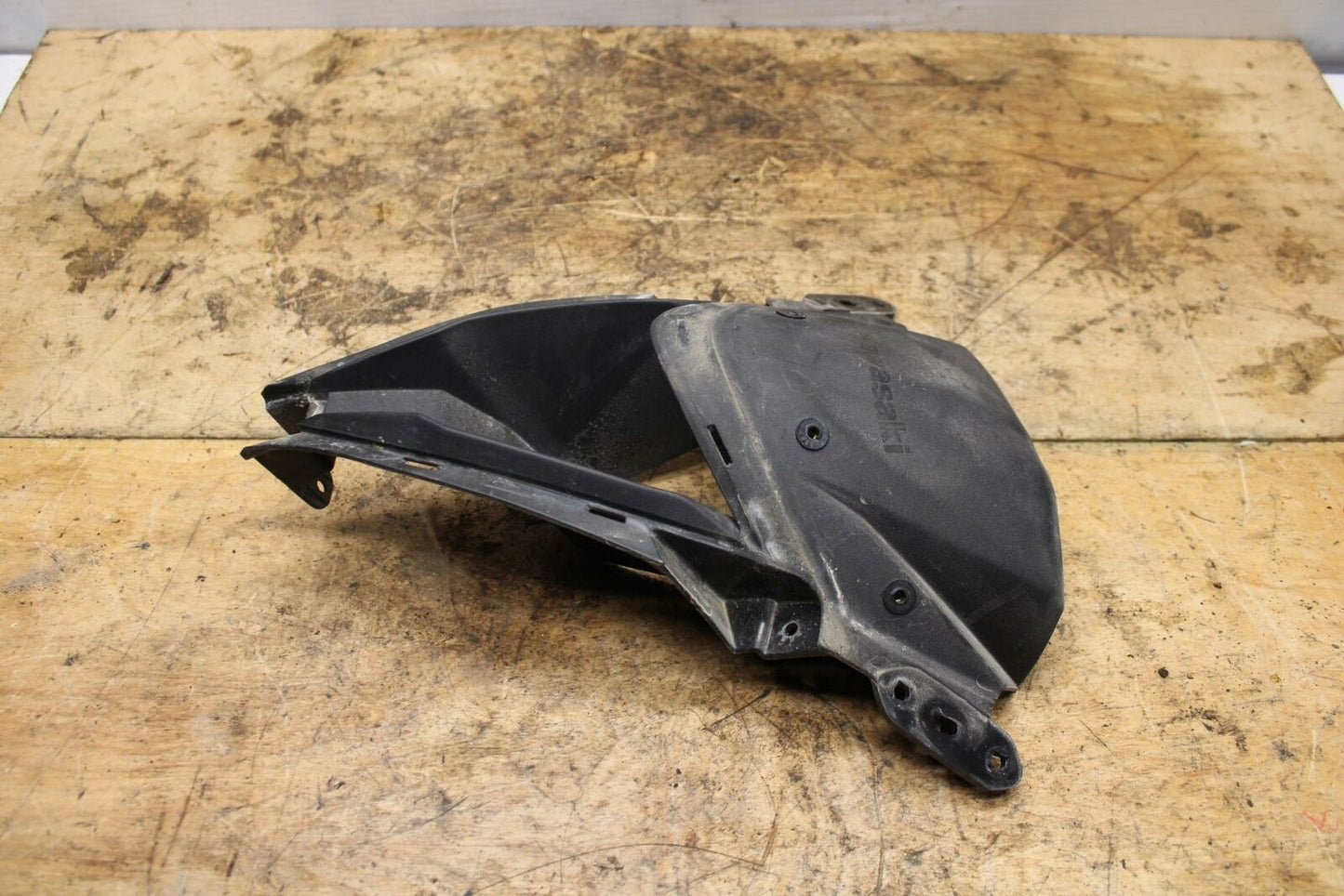 13-18 KAWASAKI NINJA ZX6R FRONT CENTER COWL FAIRING BB342