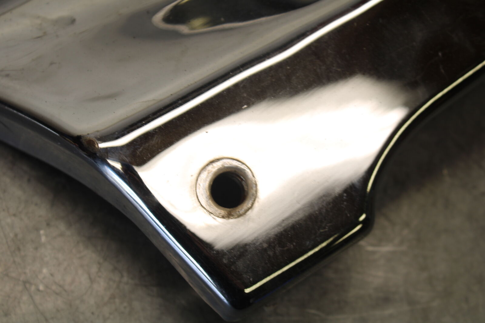 05-09 SUZUKI BOULEVARD C90 REAR BACK FENDER SUPPORT FRAME SUBFRAME BB692