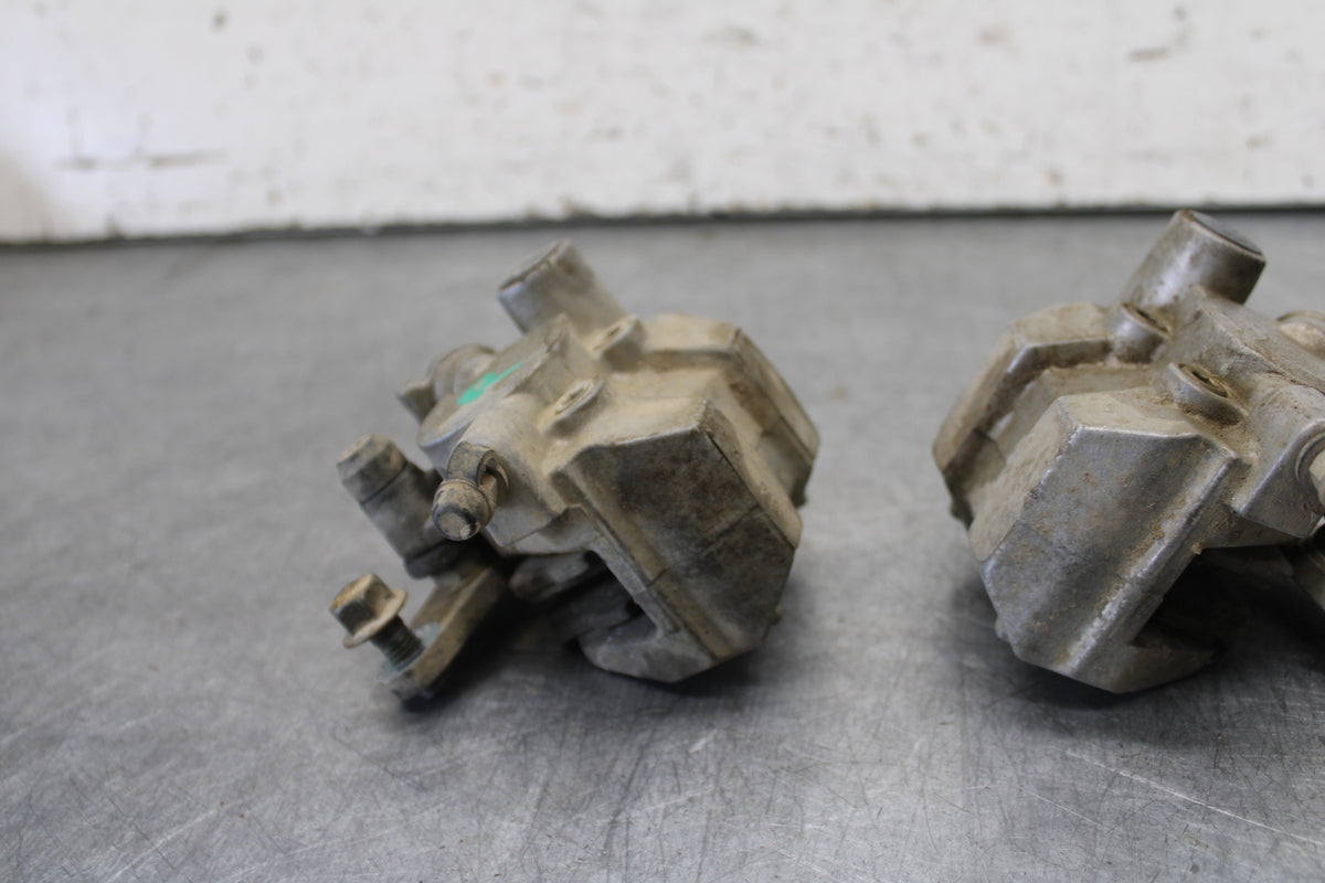 01-05 YAMAHA RAPTOR 660R LEFT RIGHT FRONT BRAKE CALIPER BB695