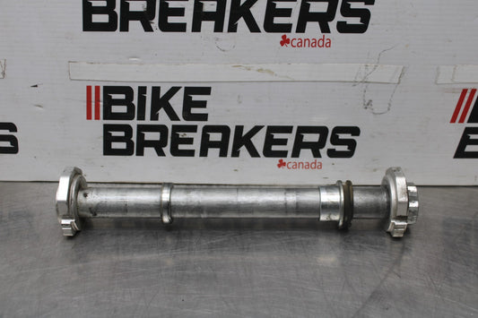 16 DUCATI 959 PANIGALE REAR AXLE BACK WHEEL RIM PIVOT BOLT AXEL BB912