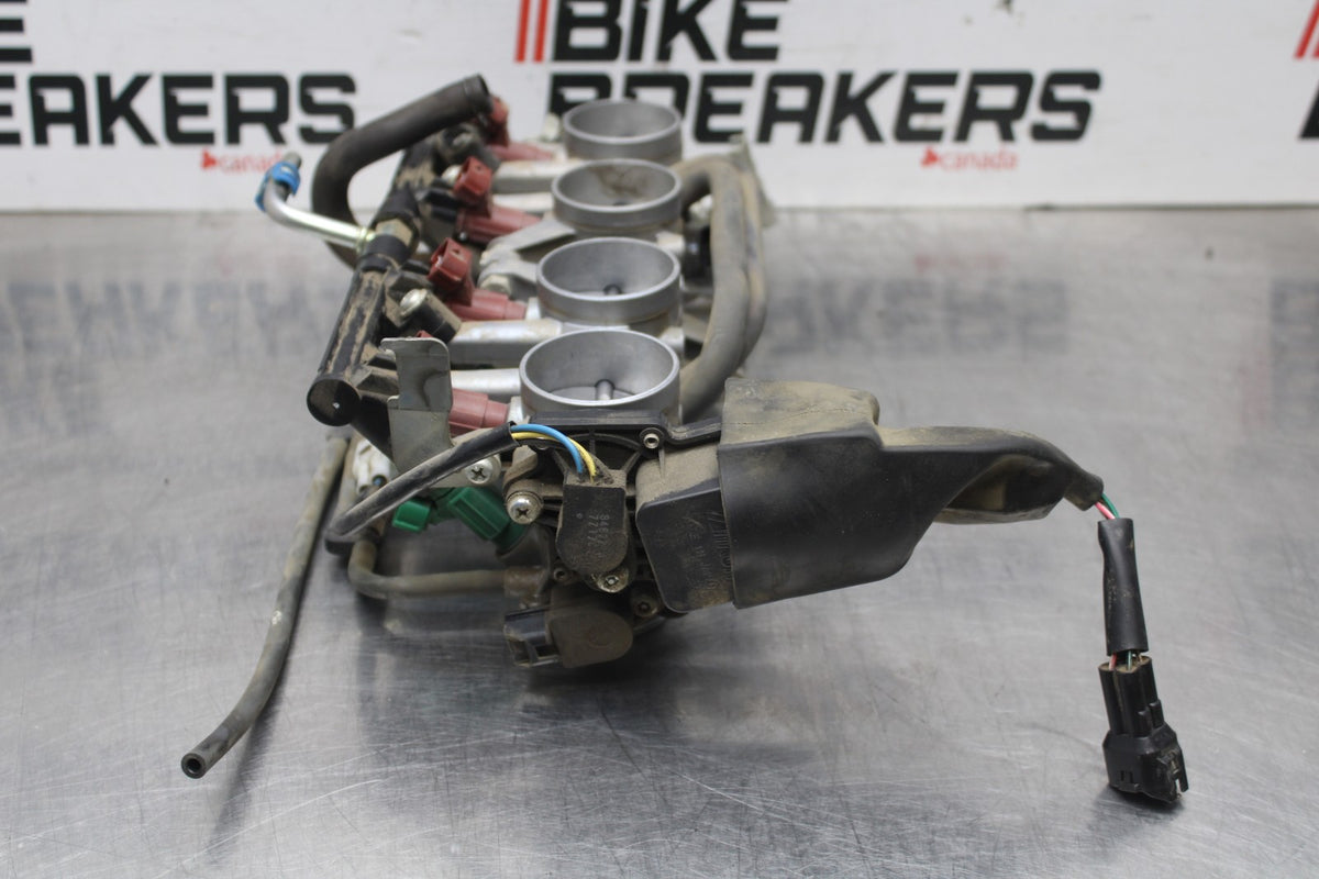 08-10 SUZUKI GSXR 600 MAIN FUEL INJECTORS / THROTTLE BODIES BB835