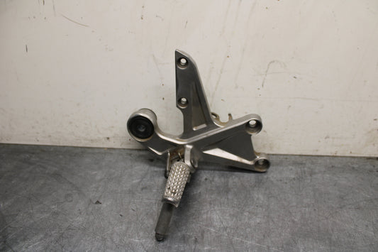 10-11 HONDA CBR1000RR RIGHT REARSET REAR SET DRIVER FOOT PEG REST STOP BB128