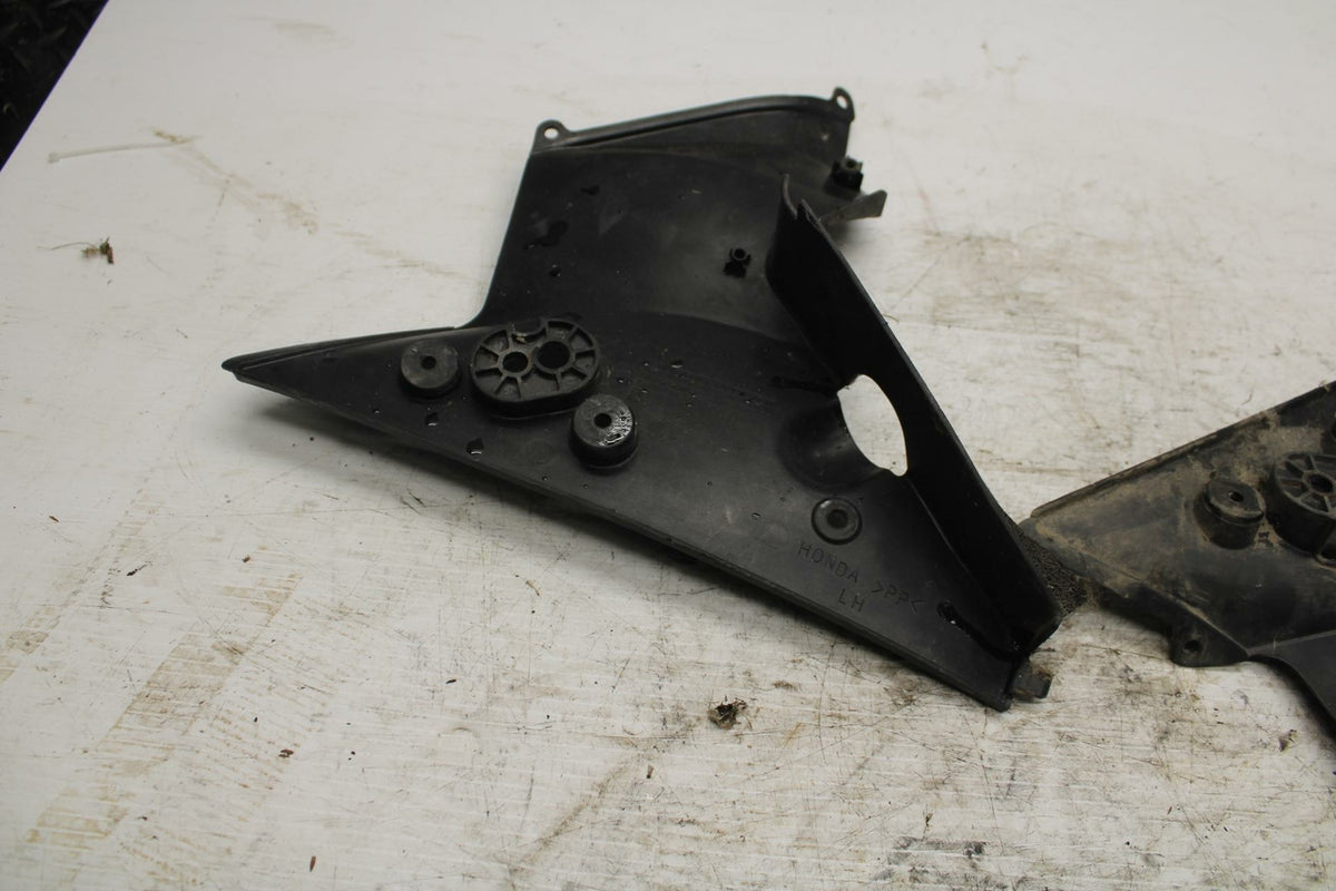 00-01 HONDA CBR929RR RIGHT LEFT INNER FAIRINGS COWLS PANELS #B BB265