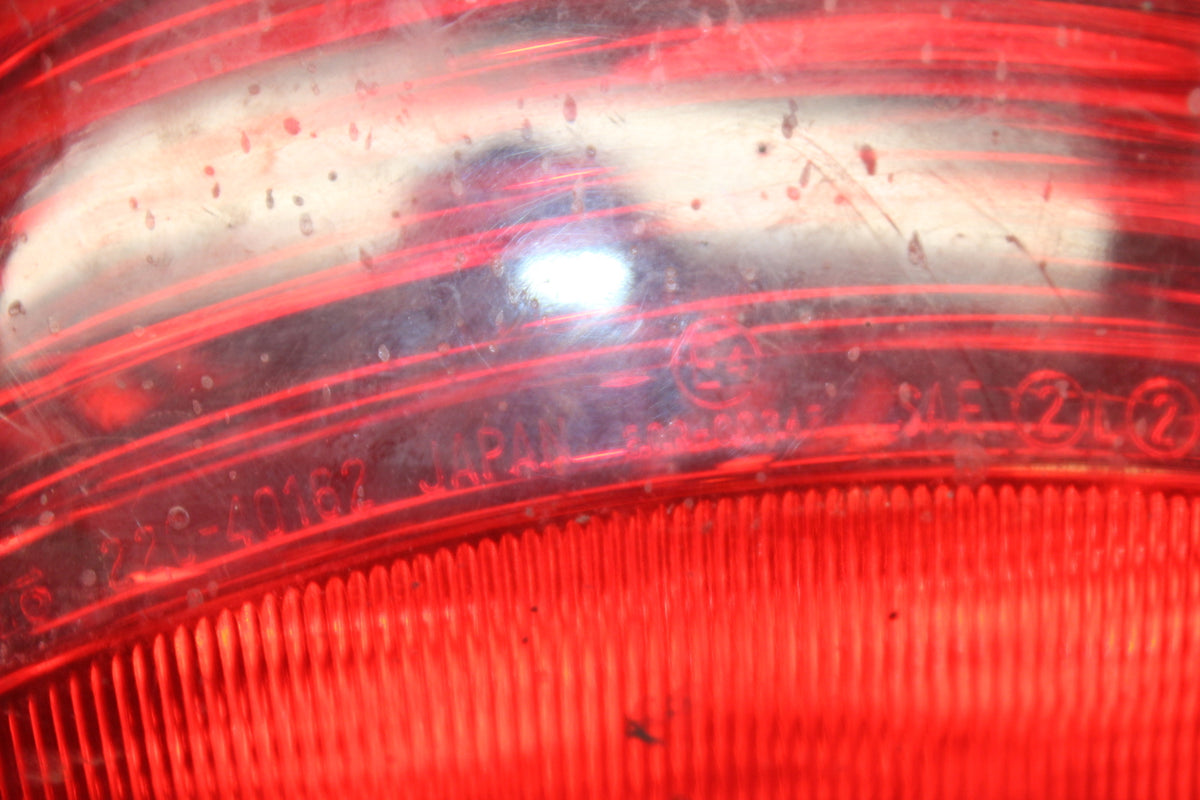 03 KAWASAKI ZX12R  REAR TAIL TAILLIGHT BACK BRAKE LIGHT BB472