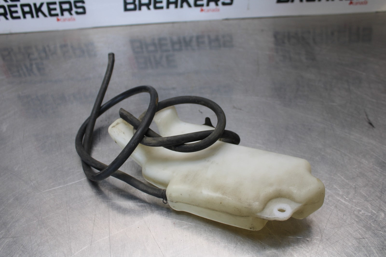 03-08 KAWASAKI VULCAN 1600 COOLANT WATER TANK RESERVOIR BOTTLE BB196