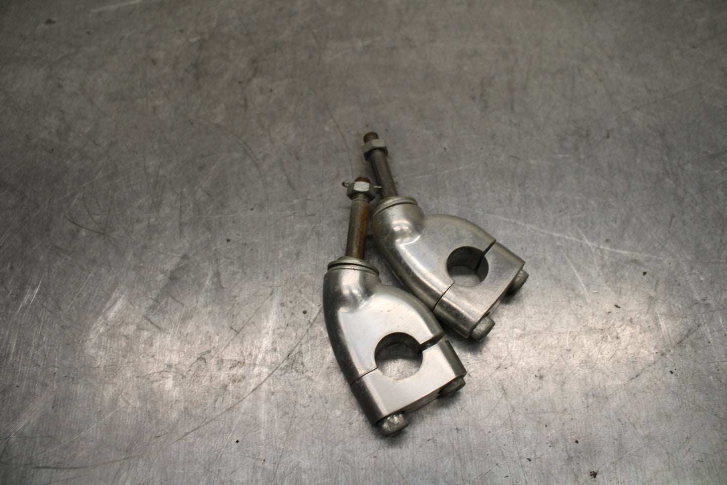 1984 Yamaha Virago 1000 HANDLEBAR RISERS BB117