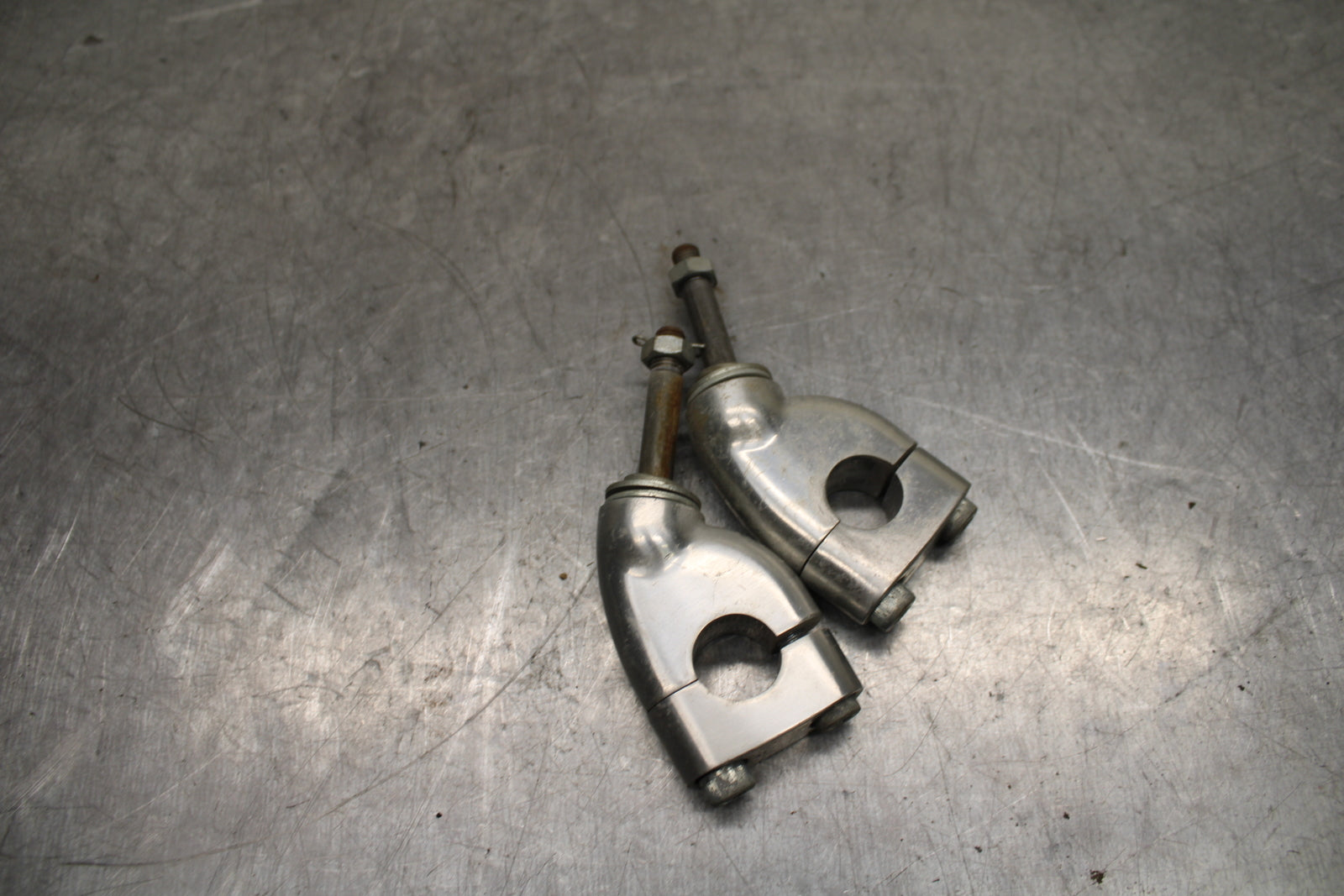 1984 Yamaha Virago 1000 HANDLEBAR RISERS BB117