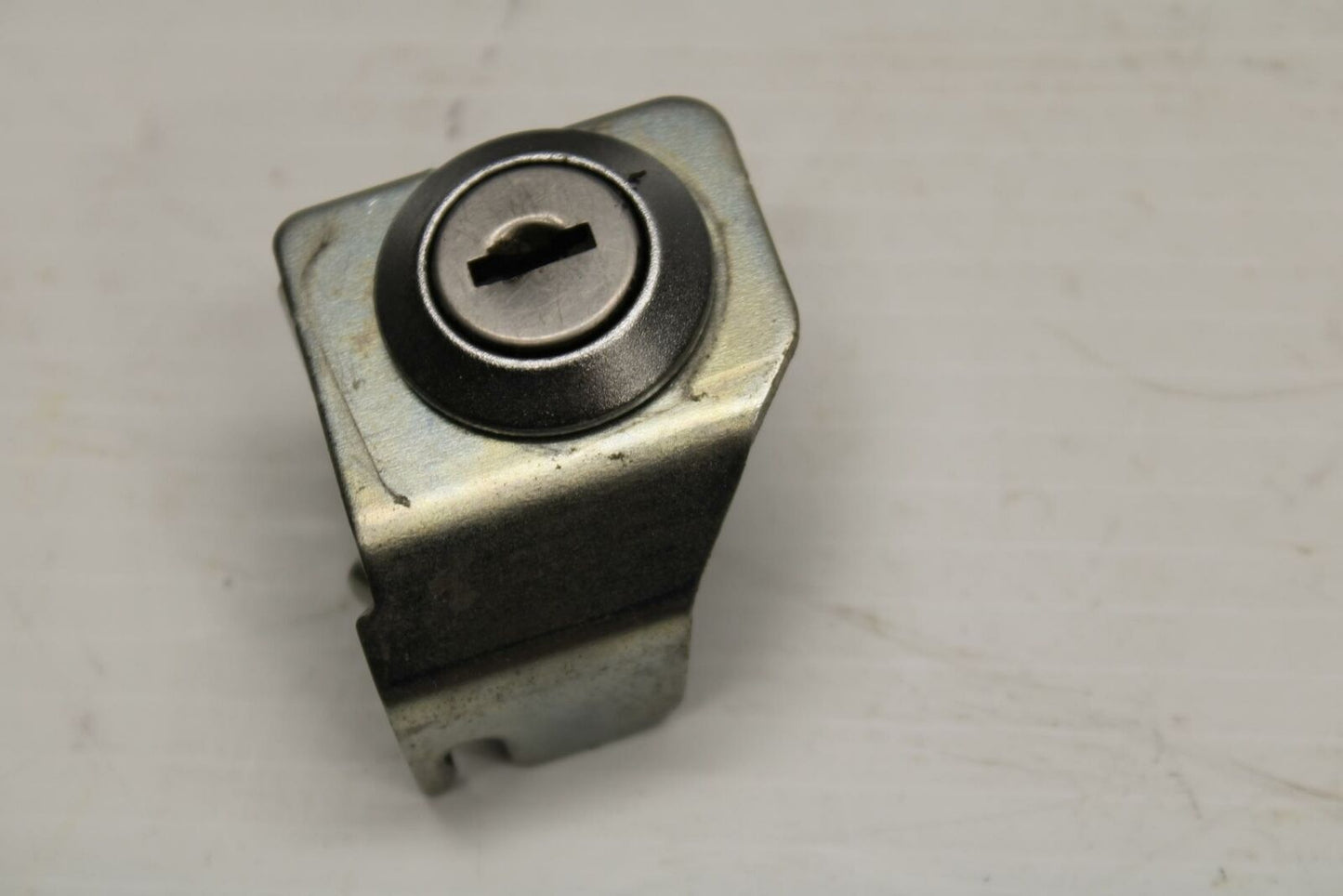 11-19 SUZUKI GSXR600 IGNITION LOCK KEY SET W/ GAS CAP AND SEAT LOCK BB241