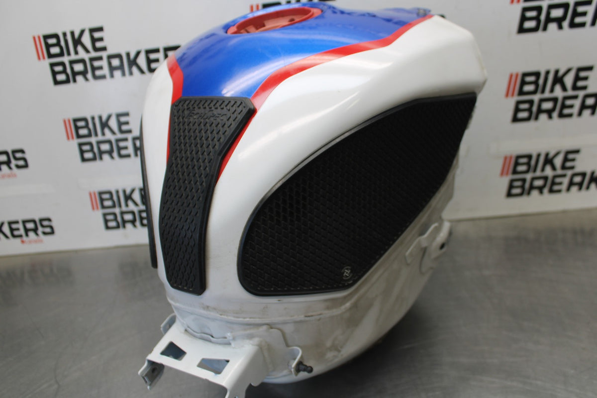 17-20 BMW S1000R GAS TANK FUEL CELL PETROL RESERVOIR BB909