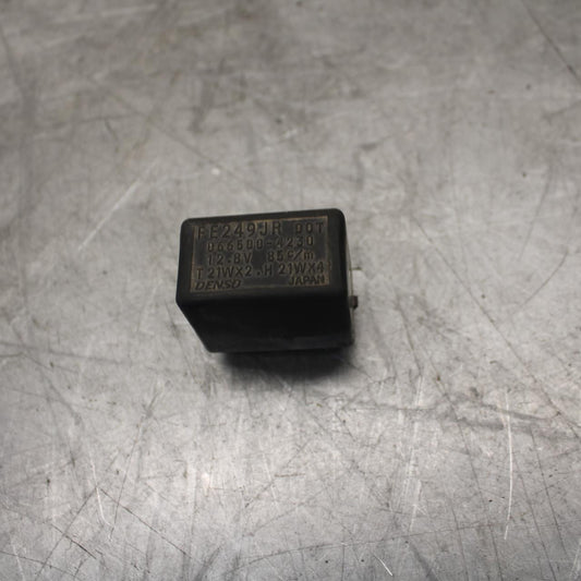 2016 Suzuki Bandit 1250S GSF1250SA ABS TURN SIGNAL BLINKER RELAY FLASHER  BB509