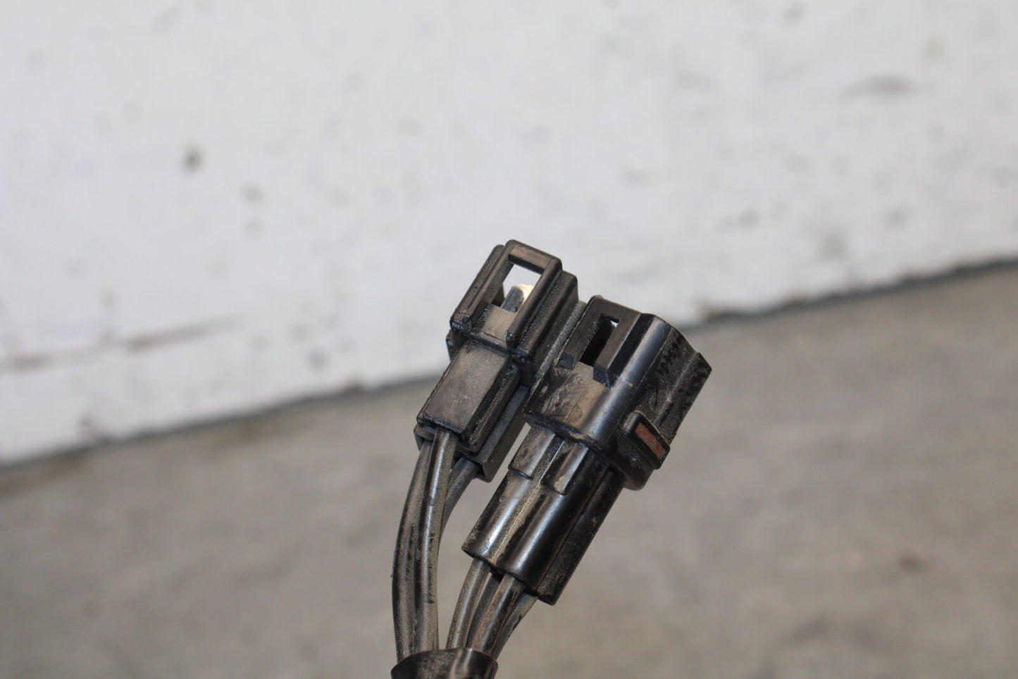 11-24 SUZUKI GSXR750 OEM RECTIFIER VOLTAGE REGULATOR BB687
