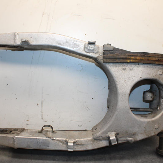 1999 Suzuki GSXR600 REAR SWINGARM BACK SUSPENSION SWING ARM 61000-34E00 BB608